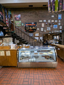 Moonlite Bar-B-Q Inn — photo 3