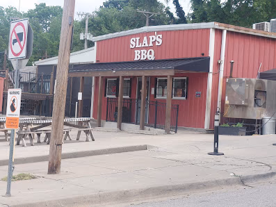 Slap's BBQ — photo 1