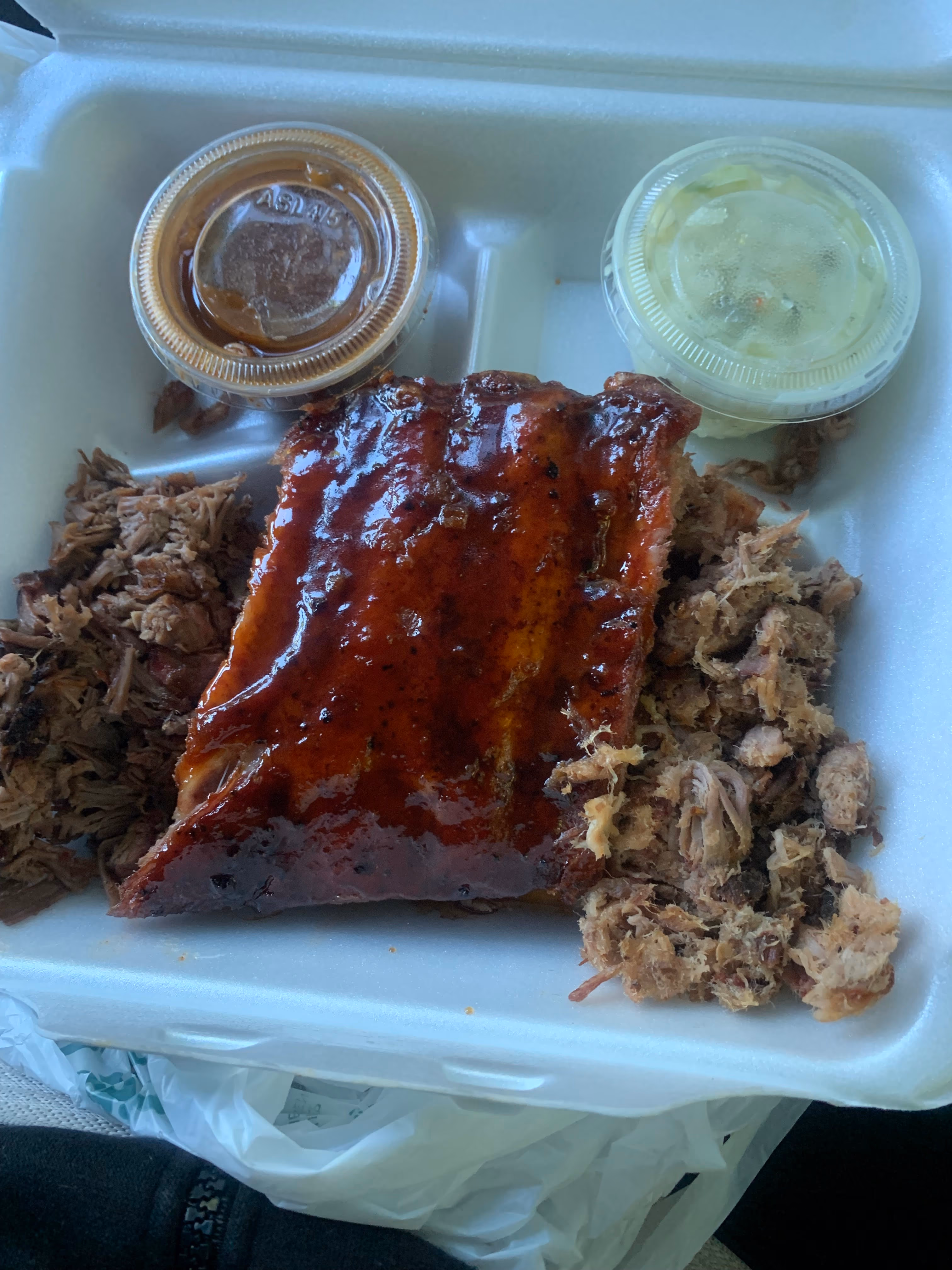 The Bar-B-Q Shop — photo 1